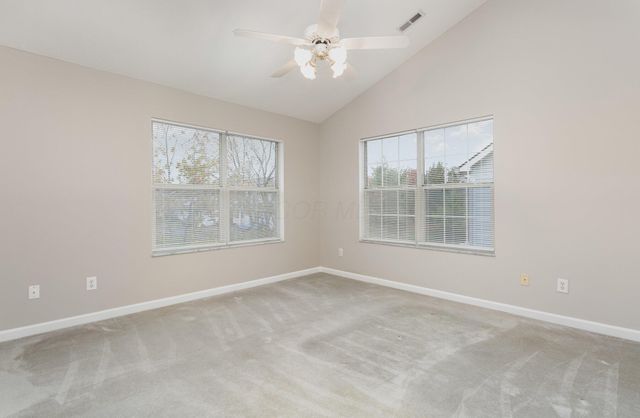 2625 Rustling Oak Boulevard, Hilliard, OH 43026