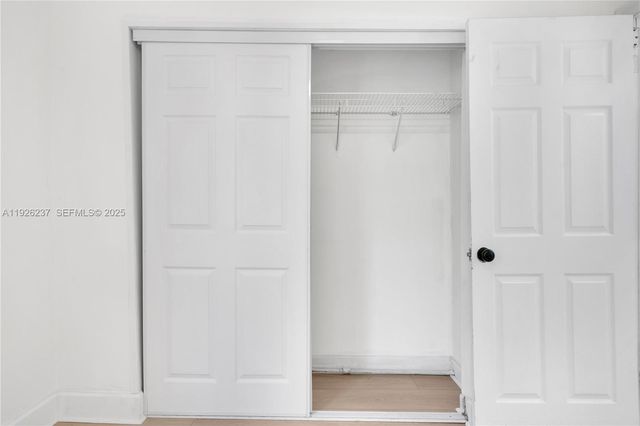 963 SW 6th St 2, Miami, FL 33130