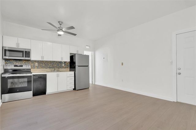 963 SW 6th St 2, Miami, FL 33130