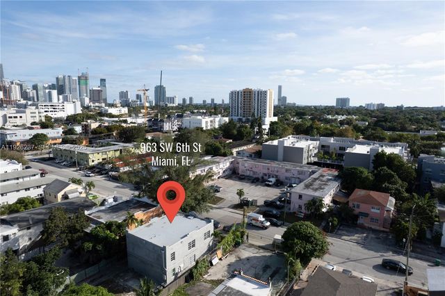 963 SW 6th St 2, Miami, FL 33130