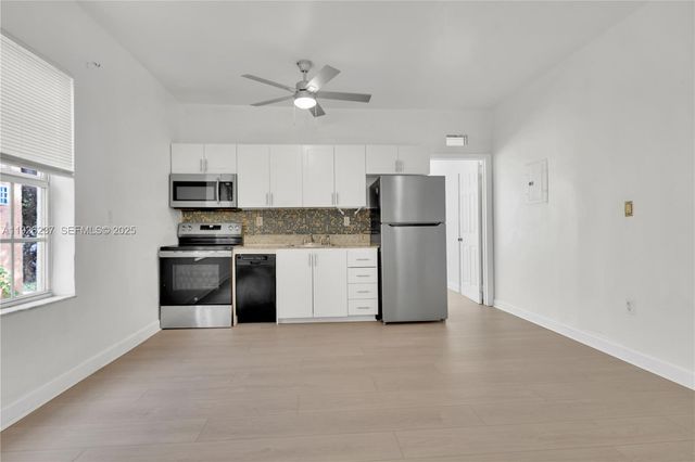 963 SW 6th St 2, Miami, FL 33130