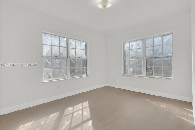 963 SW 6th St 2, Miami, FL 33130