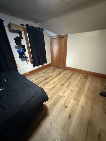 1133 CHERRY STREET, Green Bay, WI 54301