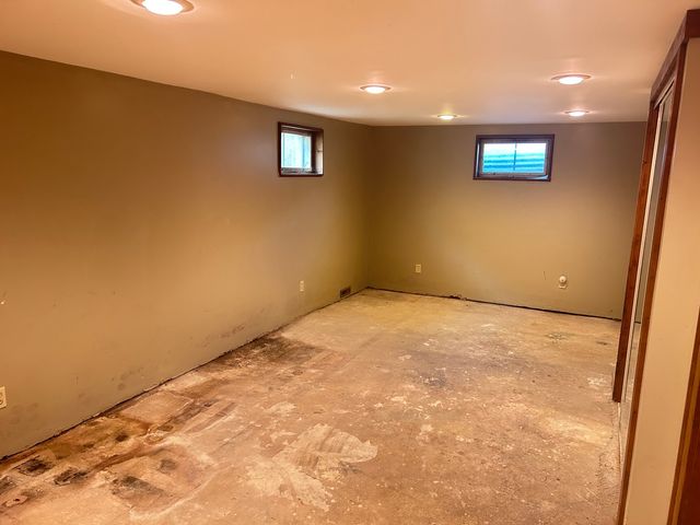 1408 Barberry Lane, Round Lake Beach, IL 60073