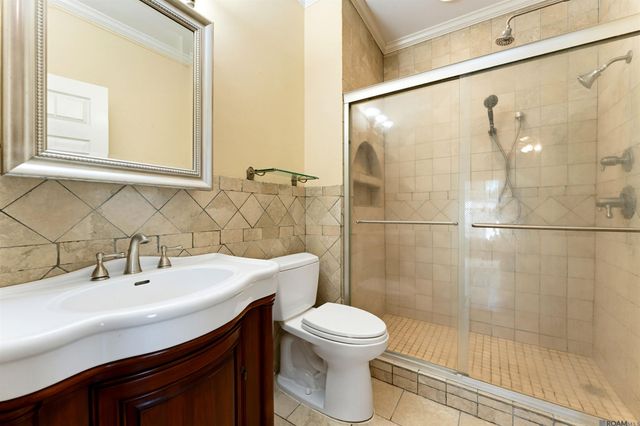 8500 Bluebonnet Blvd, Baton Rouge, LA 70810