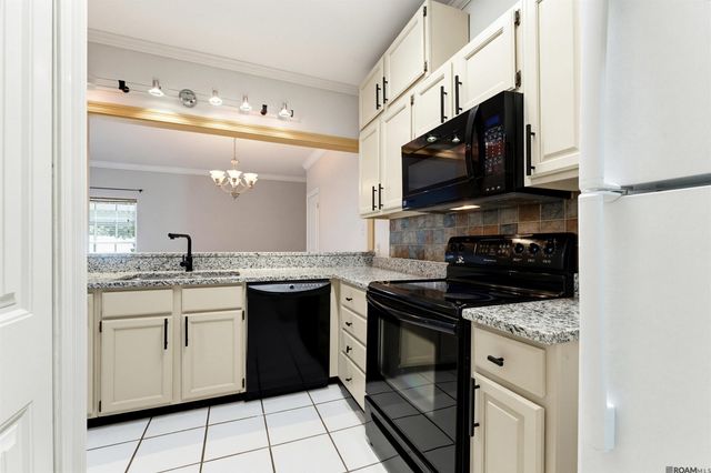 8500 Bluebonnet Blvd, Baton Rouge, LA 70810