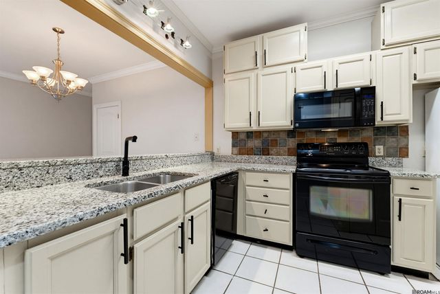8500 Bluebonnet Blvd, Baton Rouge, LA 70810