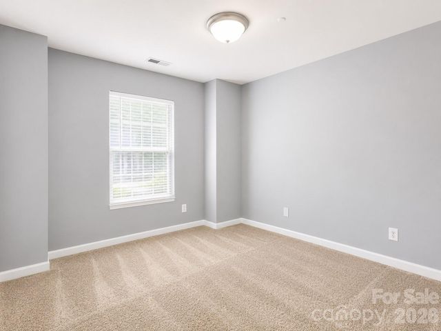 9815 Treeside Lane, Matthews, NC 28105