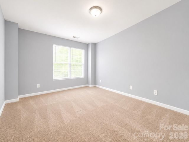 9815 Treeside Lane, Matthews, NC 28105