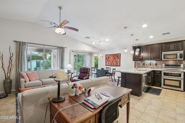 762 E LADDOOS Avenue, Queen Creek, AZ 85140