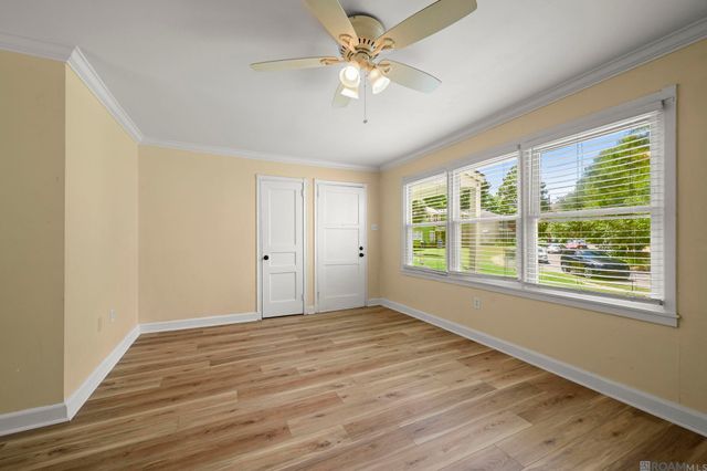 975 Rittiner Dr, Baton Rouge, LA 70806