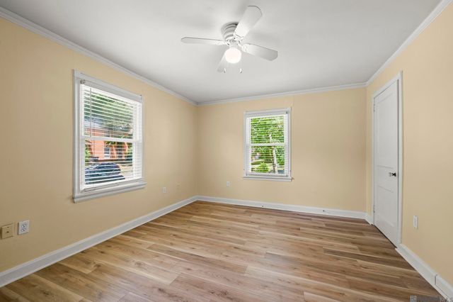 975 Rittiner Dr, Baton Rouge, LA 70806