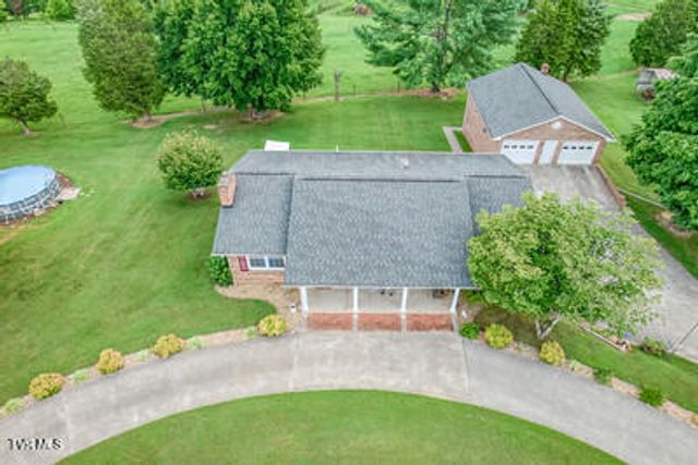 1014 Cedar Hills Drive, Church Hill, TN 37642