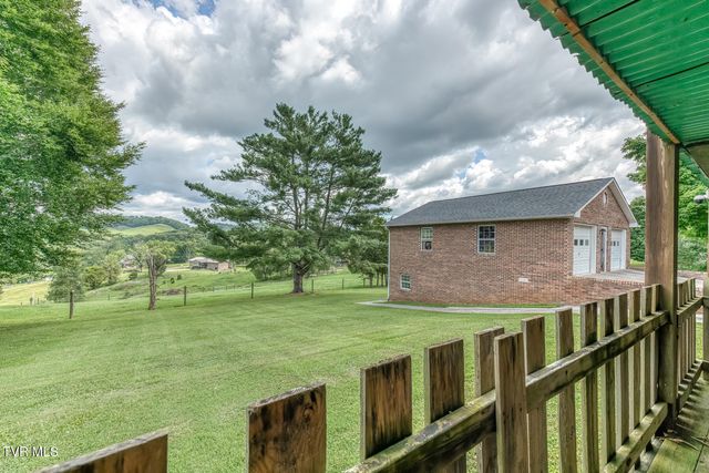 1014 Cedar Hills Drive, Church Hill, TN 37642