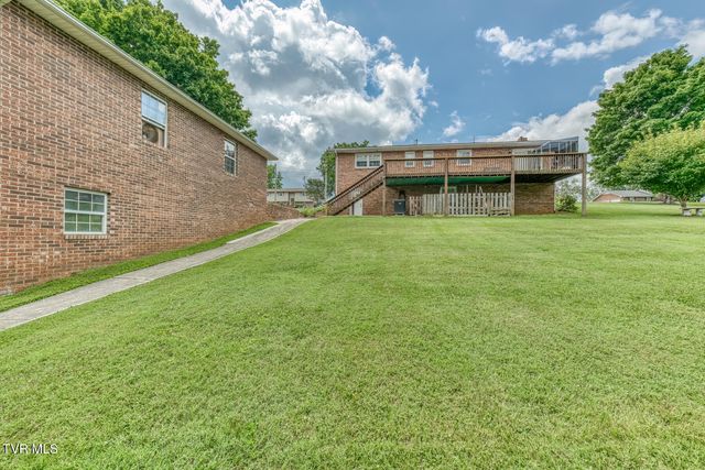 1014 Cedar Hills Drive, Church Hill, TN 37642