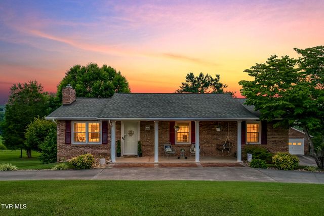 1014 Cedar Hills Drive, Church Hill, TN 37642