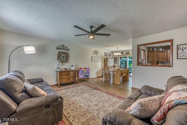 1014 Cedar Hills Drive, Church Hill, TN 37642