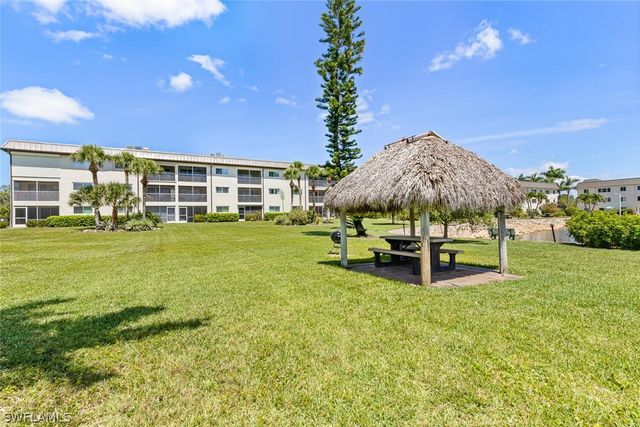 1004 Manatee RD H306, Naples, FL 34114