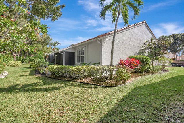 6189 Petunia Road, Delray Beach, FL 33484