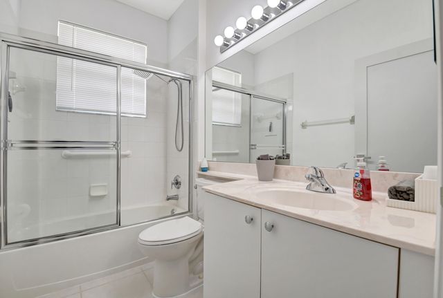 6189 Petunia Road, Delray Beach, FL 33484