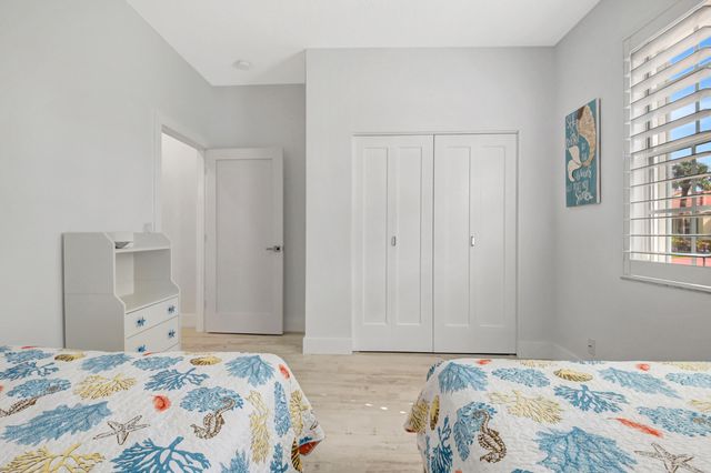 6189 Petunia Road, Delray Beach, FL 33484