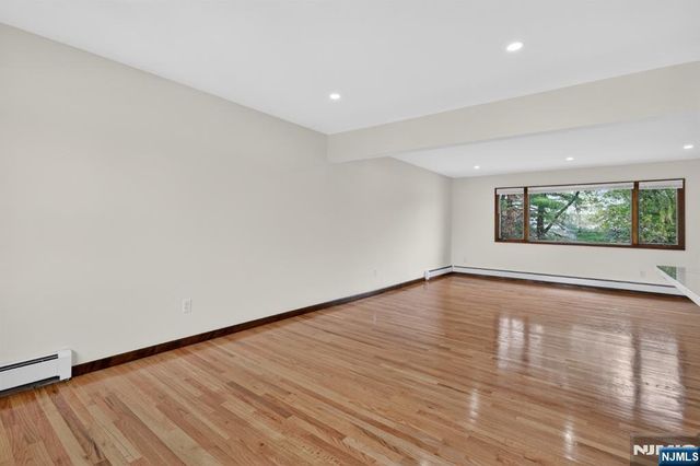 97 Sipp Avenue 2, Clifton, NJ 07013