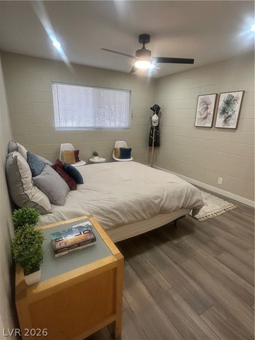 575 South Royal Crest Circle 5, Las Vegas, NV 89169