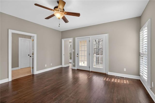 135 Oakland Court, Tallapoosa, GA 30176