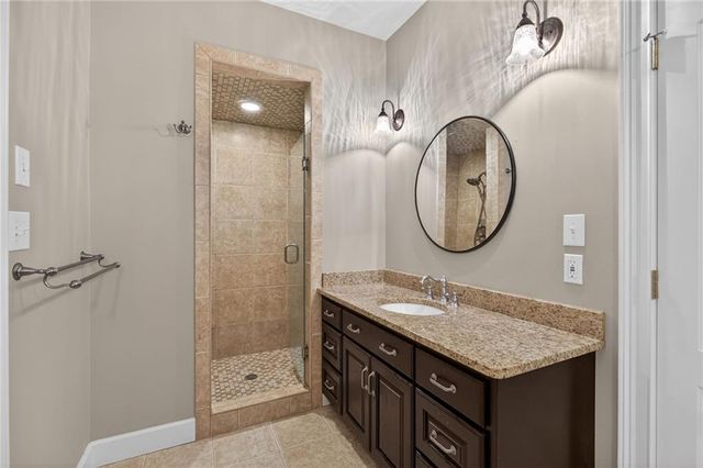 135 Oakland Court, Tallapoosa, GA 30176