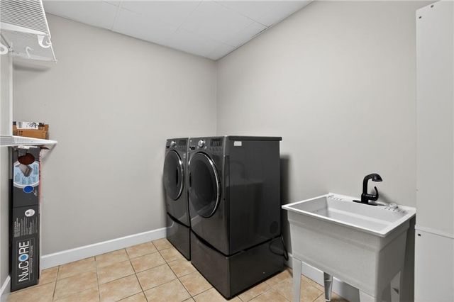 135 Oakland Court, Tallapoosa, GA 30176