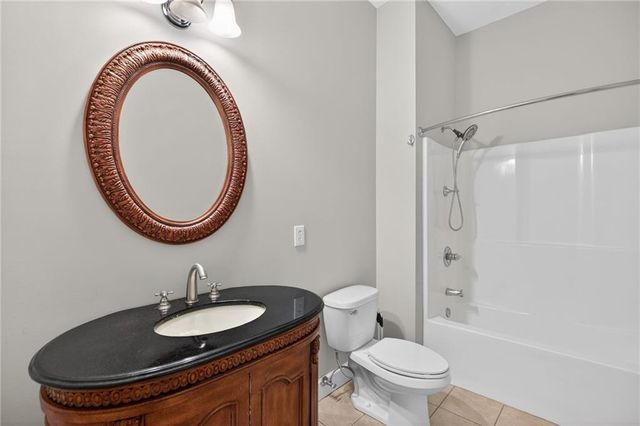 135 Oakland Court, Tallapoosa, GA 30176