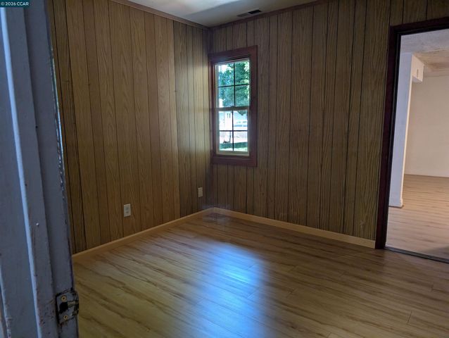 2113 Abbott Ave, Pittsburg, CA 94565