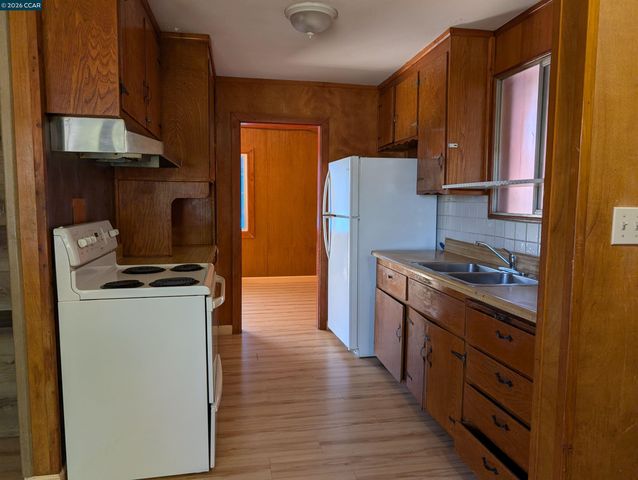 2113 Abbott Ave, Pittsburg, CA 94565