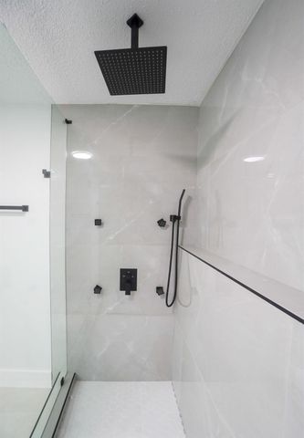 3510 Bellaire Boulevard, Houston, TX 77025