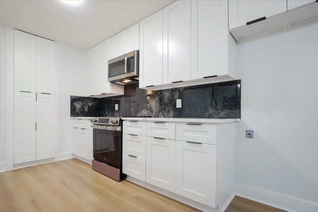 3510 Bellaire Boulevard, Houston, TX 77025