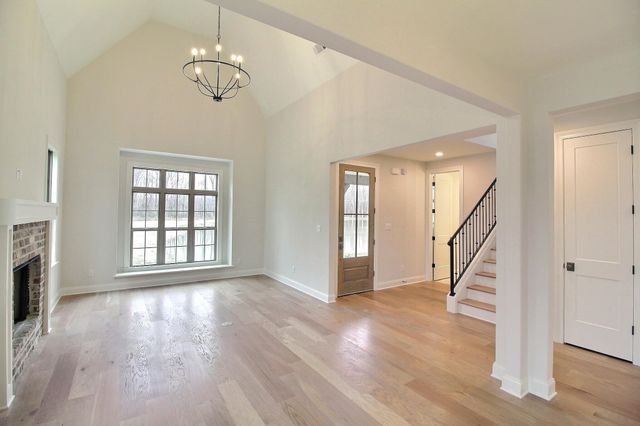 540 VALLEY FORGE LN, Rossville, TN 38066