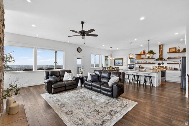 899 E 1190 N, Pleasant Grove, UT 84062