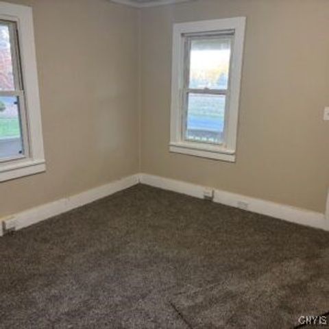 59 Montgomery Street, Parish, NY 13131