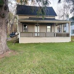 59 Montgomery Street, Parish, NY 13131