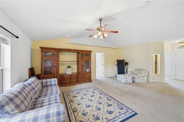 425 Oak Street, Sebastian, FL 32958