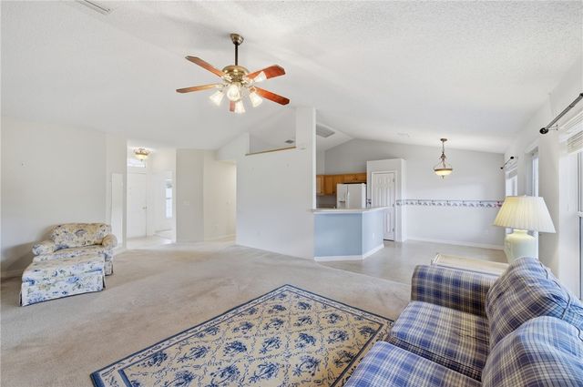 425 Oak Street, Sebastian, FL 32958