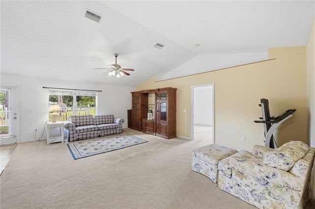 425 Oak Street, Sebastian, FL 32958