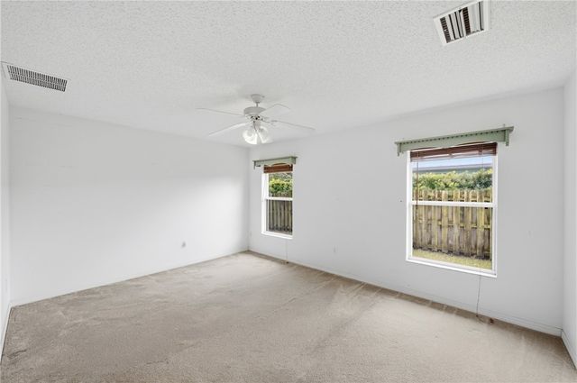 425 Oak Street, Sebastian, FL 32958