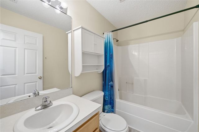 425 Oak Street, Sebastian, FL 32958
