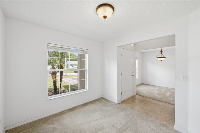 425 Oak Street, Sebastian, FL 32958