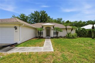 425 Oak Street, Sebastian, FL 32958