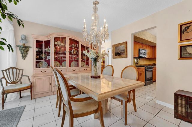 5611 NE 16th Ave, Fort Lauderdale, FL 33334