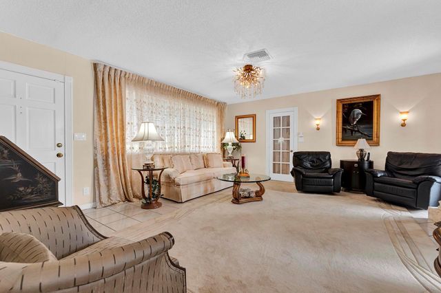 5611 NE 16th Ave, Fort Lauderdale, FL 33334