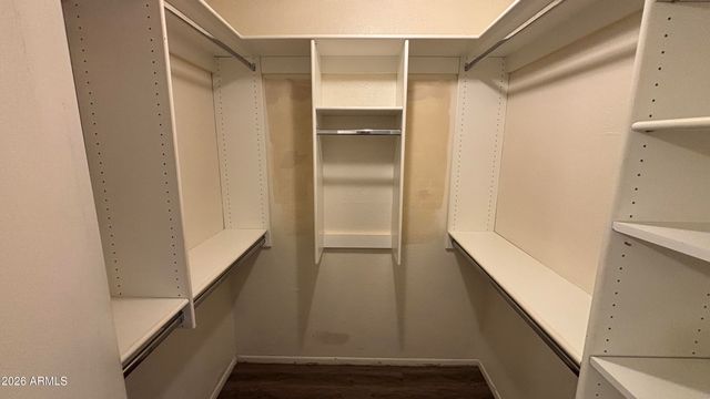 5757 W EUGIE Avenue 1077, Glendale, AZ 85304