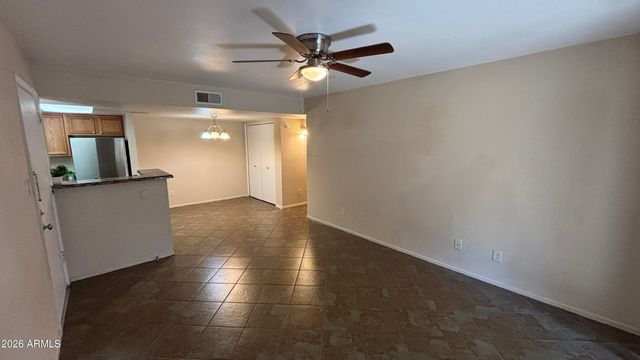 5757 W EUGIE Avenue 1077, Glendale, AZ 85304
